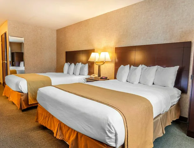 Quality Inn Near Seattle Premium Outlets hotel detail image 4