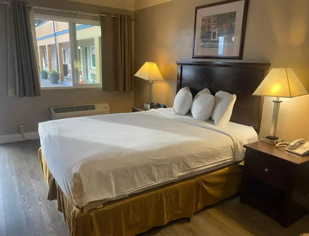 Travelodge by Wyndham Everett City Center hotel detail image 3