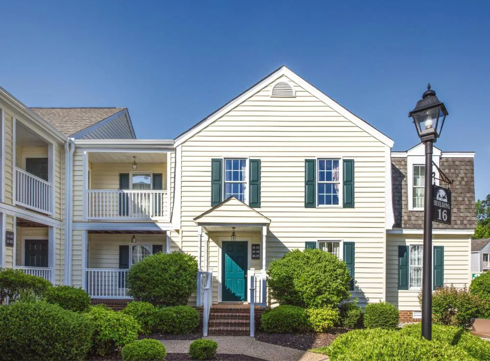 Club Wyndham Kingsgate hotel hero