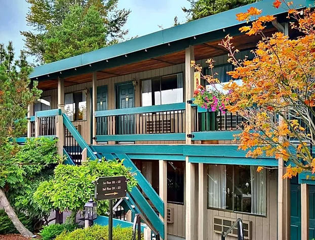 Coachman Inn & Suites hotel detail image 4