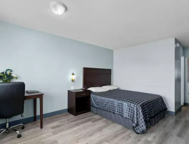 Holiday Lodge hotel detail image 3