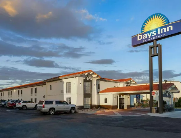 Days Inn by Wyndham Casper hotel detail image 1