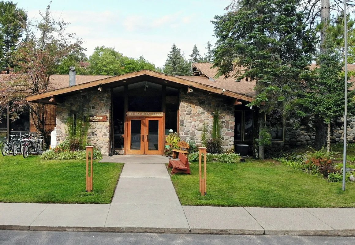 Holiday Acres Resort hotel hero