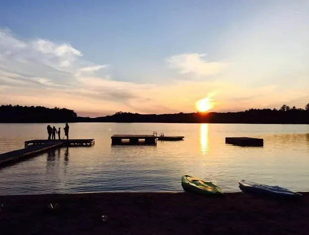 Holiday Acres Resort hotel detail image 2