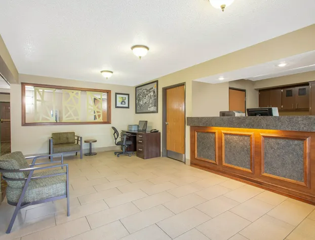 Super 8 by Wyndham Weston WV hotel detail image 2