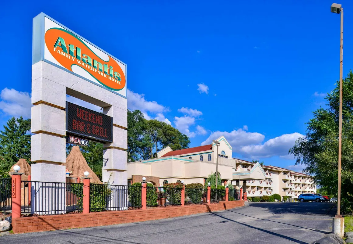 Atlantis Family Waterpark Hotel, an Ascend Collection Hotel hotel hero