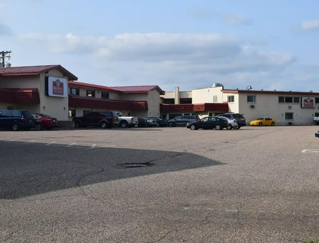 Regency Inn & Suites hotel detail image 3