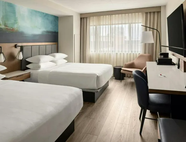 Oshkosh Marriott Waterfront Hotel & Convention Center hotel detail image 4