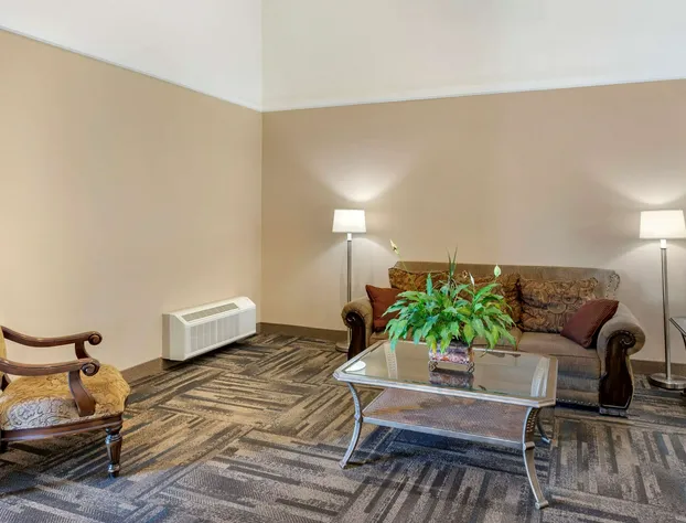Econo Lodge Inn & Suites Sandy hotel detail image 4