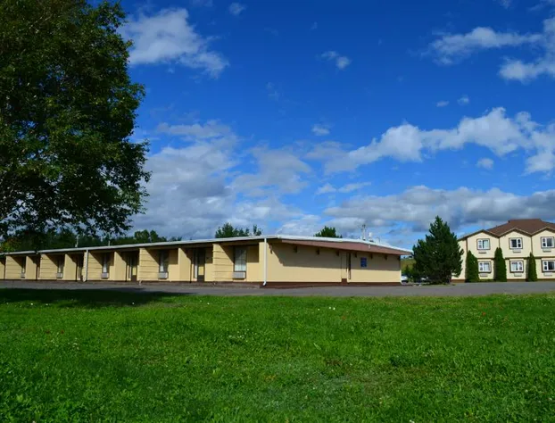 Mount Peyton Resort and Conference Centre hotel detail image 1