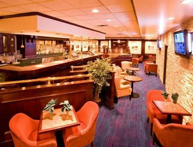 Woodlands Inn & Suites hotel detail image 3