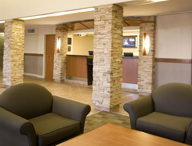 Woodlands Inn & Suites hotel detail image 2