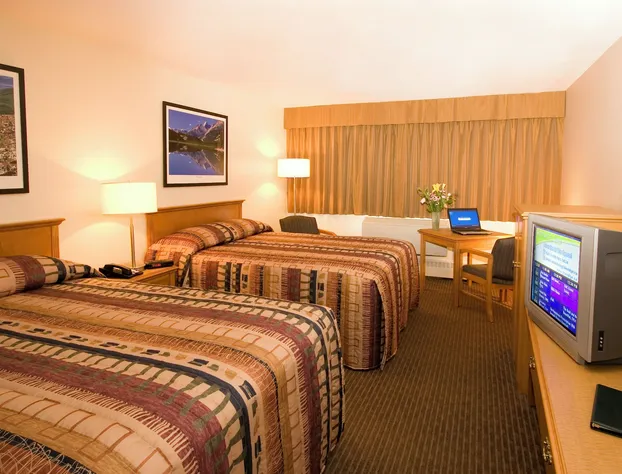 Woodlands Inn & Suites hotel detail image 4