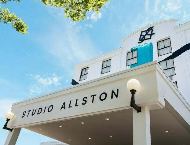 Studio Allston Hotel hotel detail image 1