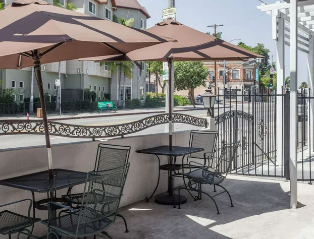 Knights Inn Downtown Los Angeles hotel detail image 2