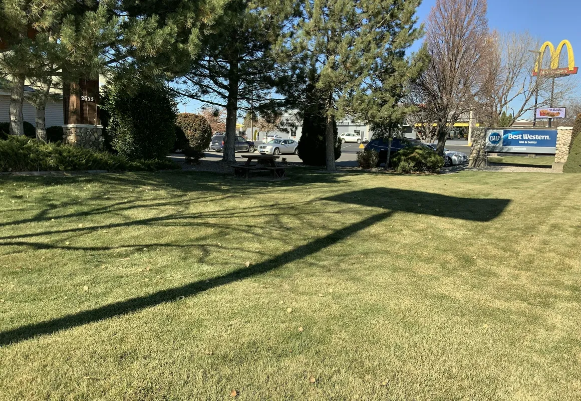 Best Western Sawtooth Inn & Suites hotel hero