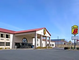 Super 8 by Wyndham Oxford hotel detail image 1