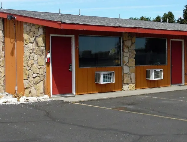 Knights Inn Boardman hotel detail image 1