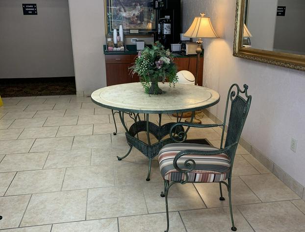 Brookshire Inn hotel detail image 1