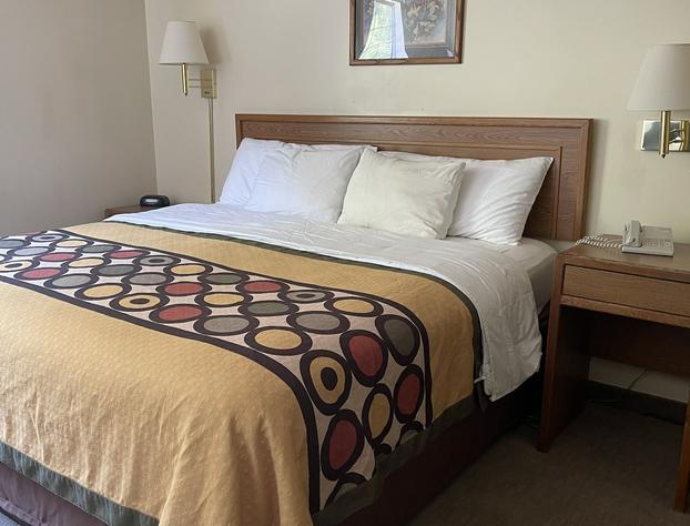 Brookshire Inn hotel detail image 4