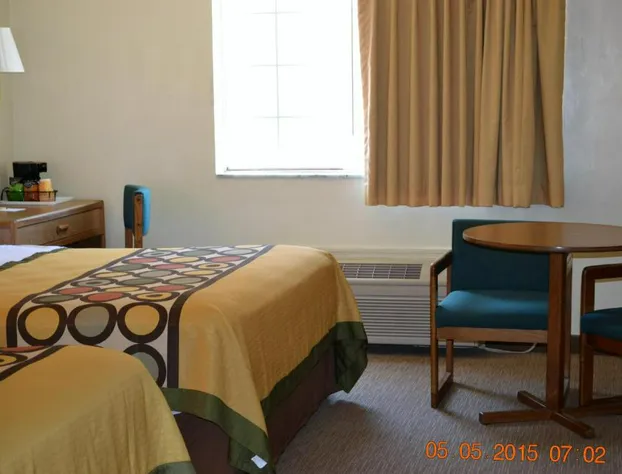 Brookshire Inn hotel detail image 2