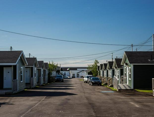 Shallow Bay Motel & Cabins hotel detail image 3