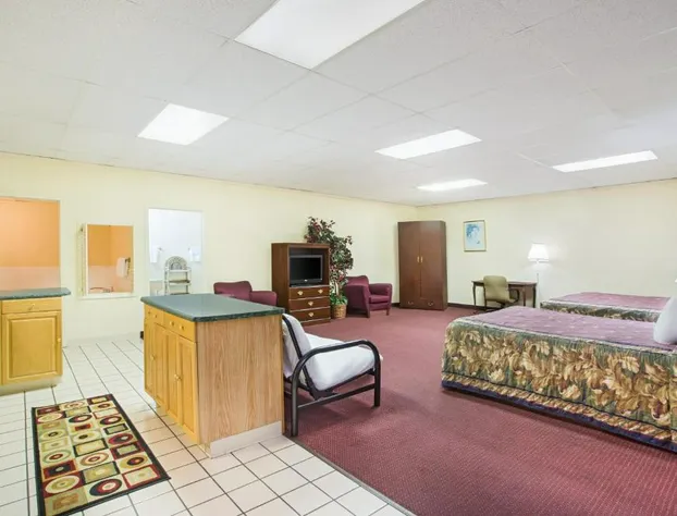 Bristol Parkway Inn hotel detail image 4