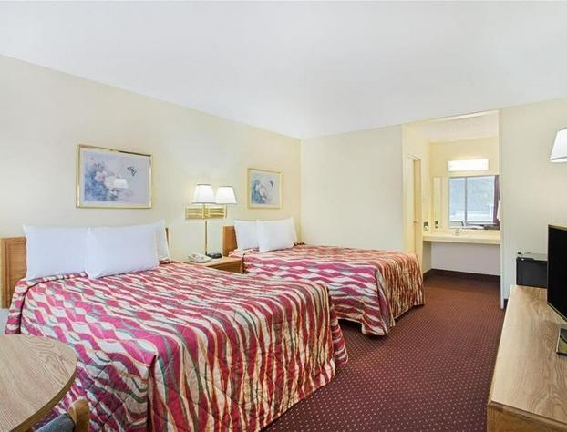 Bristol Parkway Inn hotel detail image 1