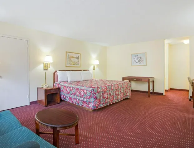 Bristol Parkway Inn hotel detail image 3