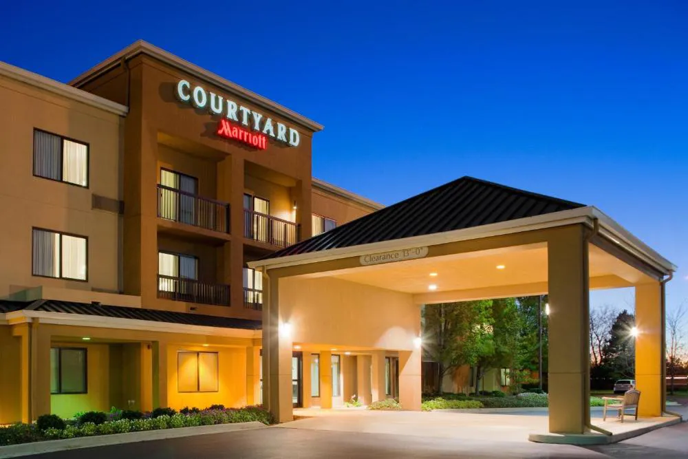 Courtyard by Marriott Toledo Rossford/Perrysburg hotel hero