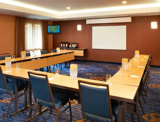 Courtyard by Marriott Toledo Rossford/Perrysburg hotel detail image 3