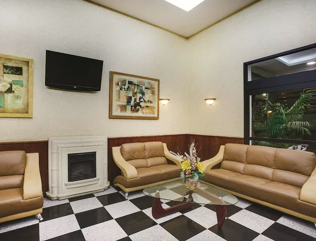 La Quinta Inn by Wyndham Queens (New York City) hotel detail image 3