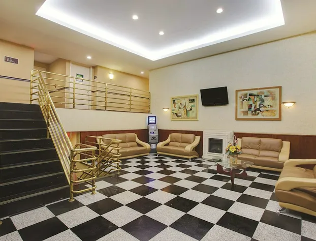 La Quinta Inn by Wyndham Queens (New York City) hotel detail image 2