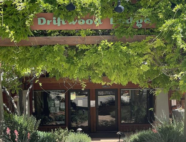 Driftwood Lodge hotel detail image 1