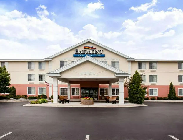Baymont by Wyndham Mackinaw City hotel detail image 2