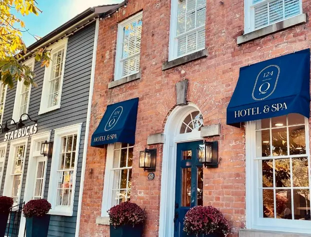 124 on Queen Hotel & Spa hotel detail image 2