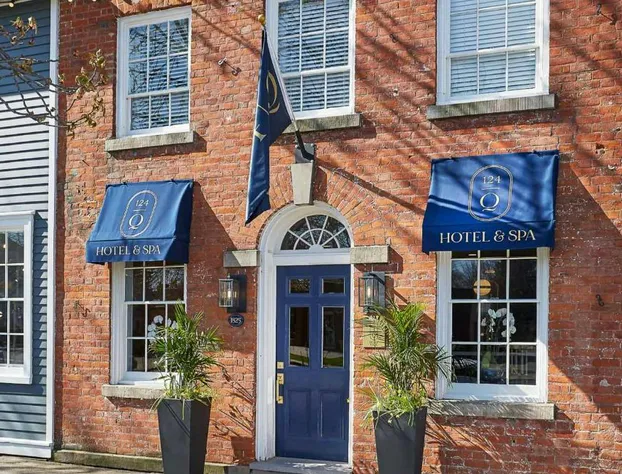 124 on Queen Hotel & Spa hotel detail image 3