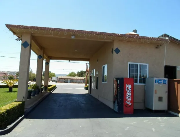 Economy Inn Morgan Hill hotel detail image 4