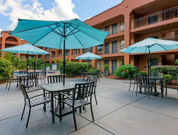 Quality Inn & Suites Jacksonville-Baymeadows hotel detail image 1