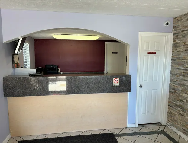 Red Roof Inn Panama City Beach hotel detail image 3