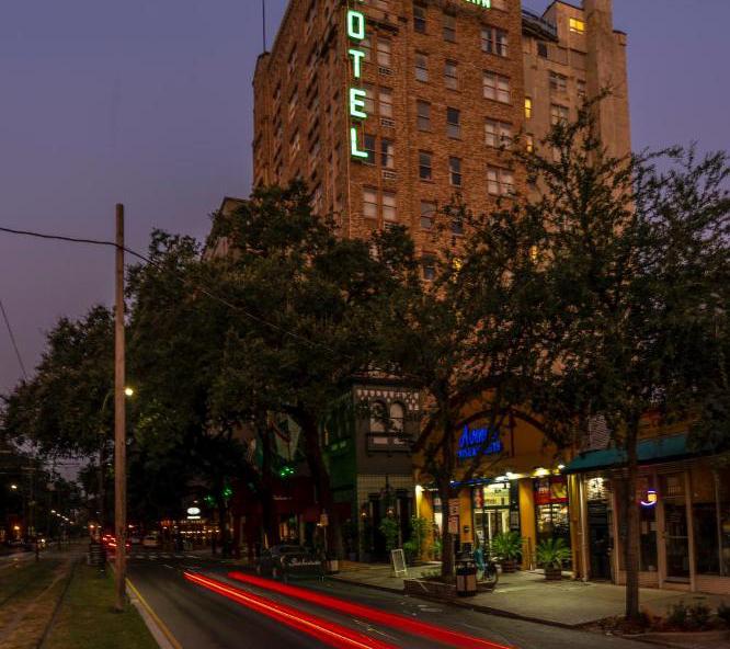 The Pontchartrain Hotel hotel detail image 2