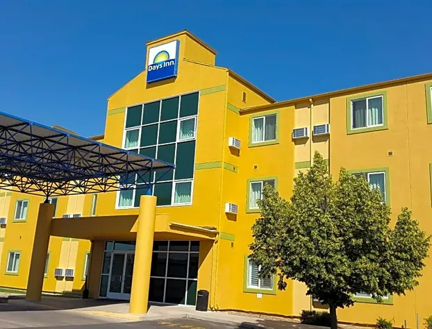 Days Inn by Wyndham Vernal hotel detail image 1