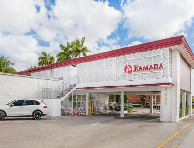 Ramada by Wyndham Miami Springs/Miami International Airport hotel detail image 2