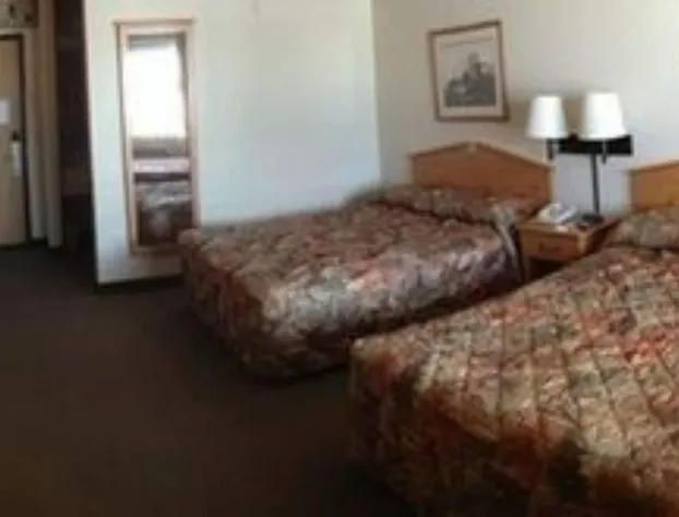 Oveson Pelican Lake Resort and Inn hotel detail image 3