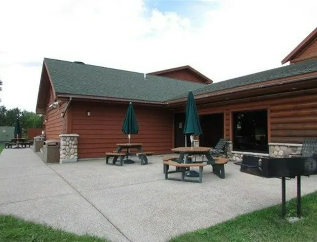 Oveson Pelican Lake Resort and Inn hotel detail image 1