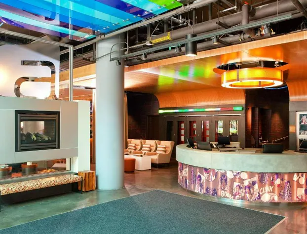 Aloft Chicago Downtown River North hotel detail image 4