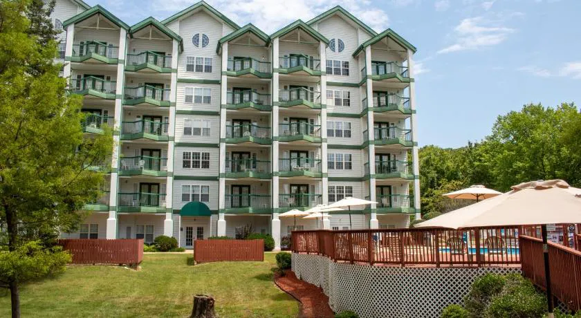 Surreys' Carriage Place hotel hero