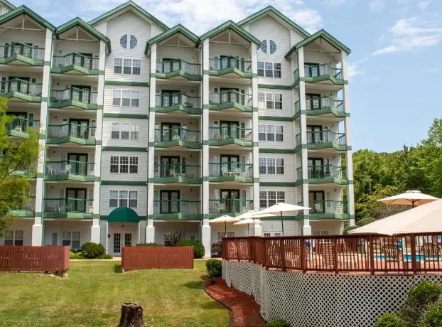 Surreys' Carriage Place hotel detail image 2