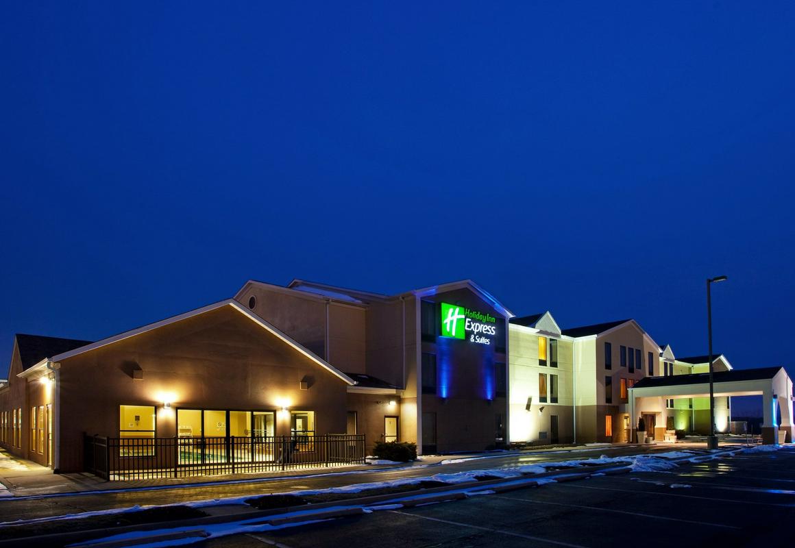 Holiday Inn Express Hotel & Suites Cleveland-Streetsboro, an IHG Hotel hotel hero