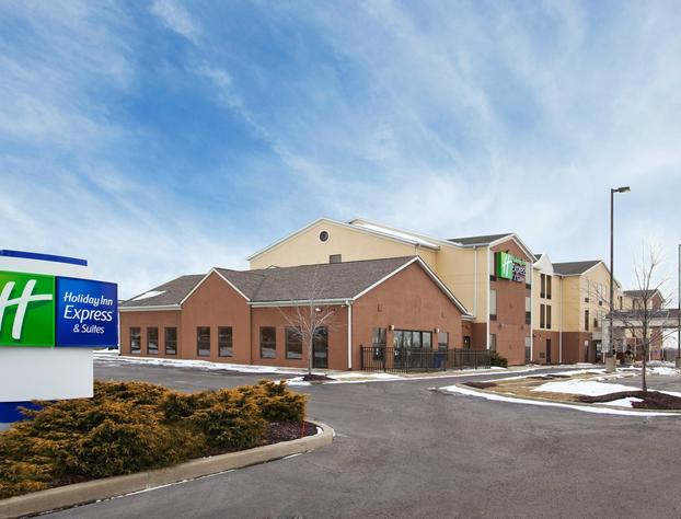 Holiday Inn Express Hotel & Suites Cleveland-Streetsboro, an IHG Hotel hotel detail image 1